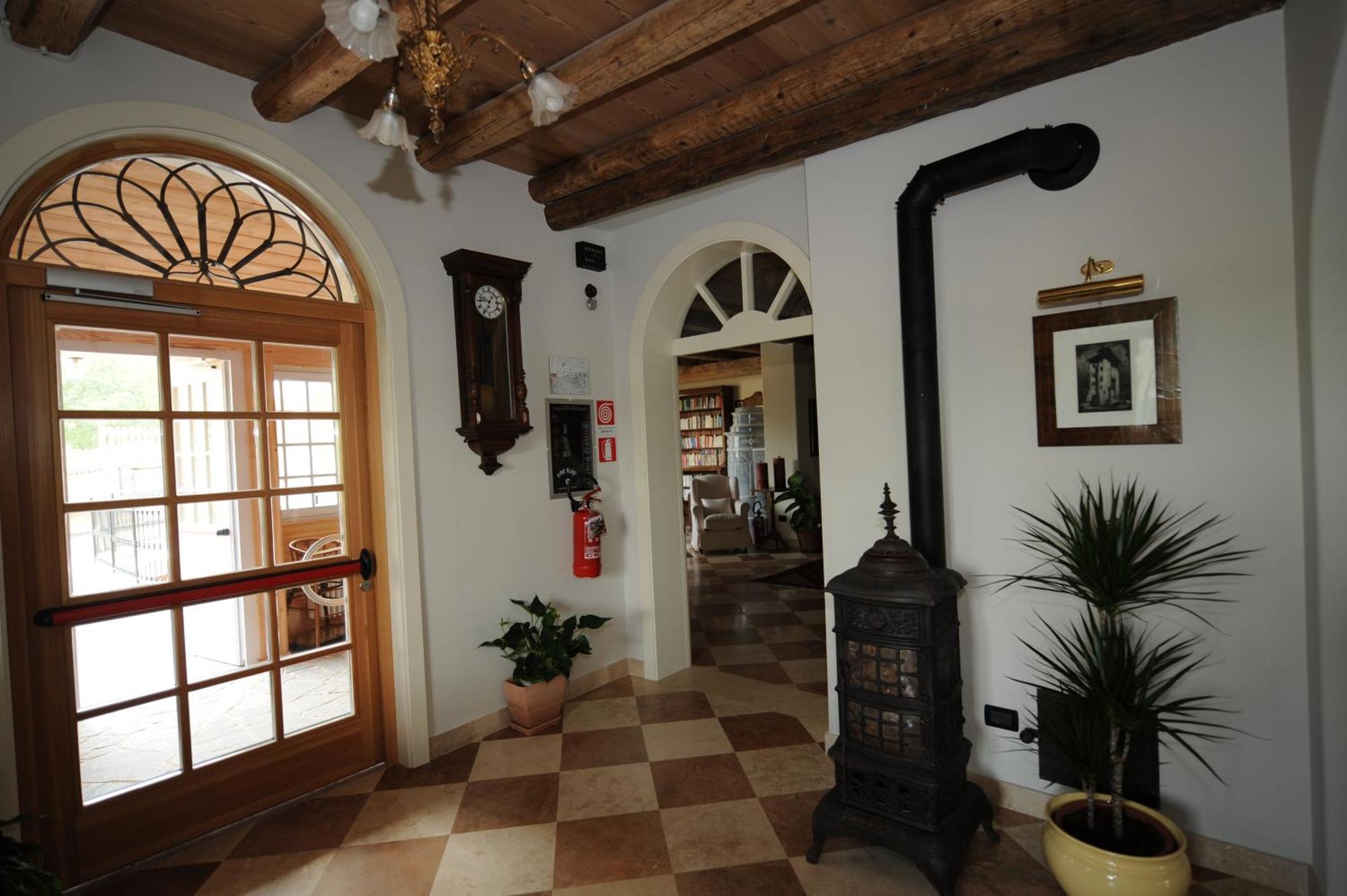 Hotel Relais Vecchio Maso Sopramonte Екстериор снимка