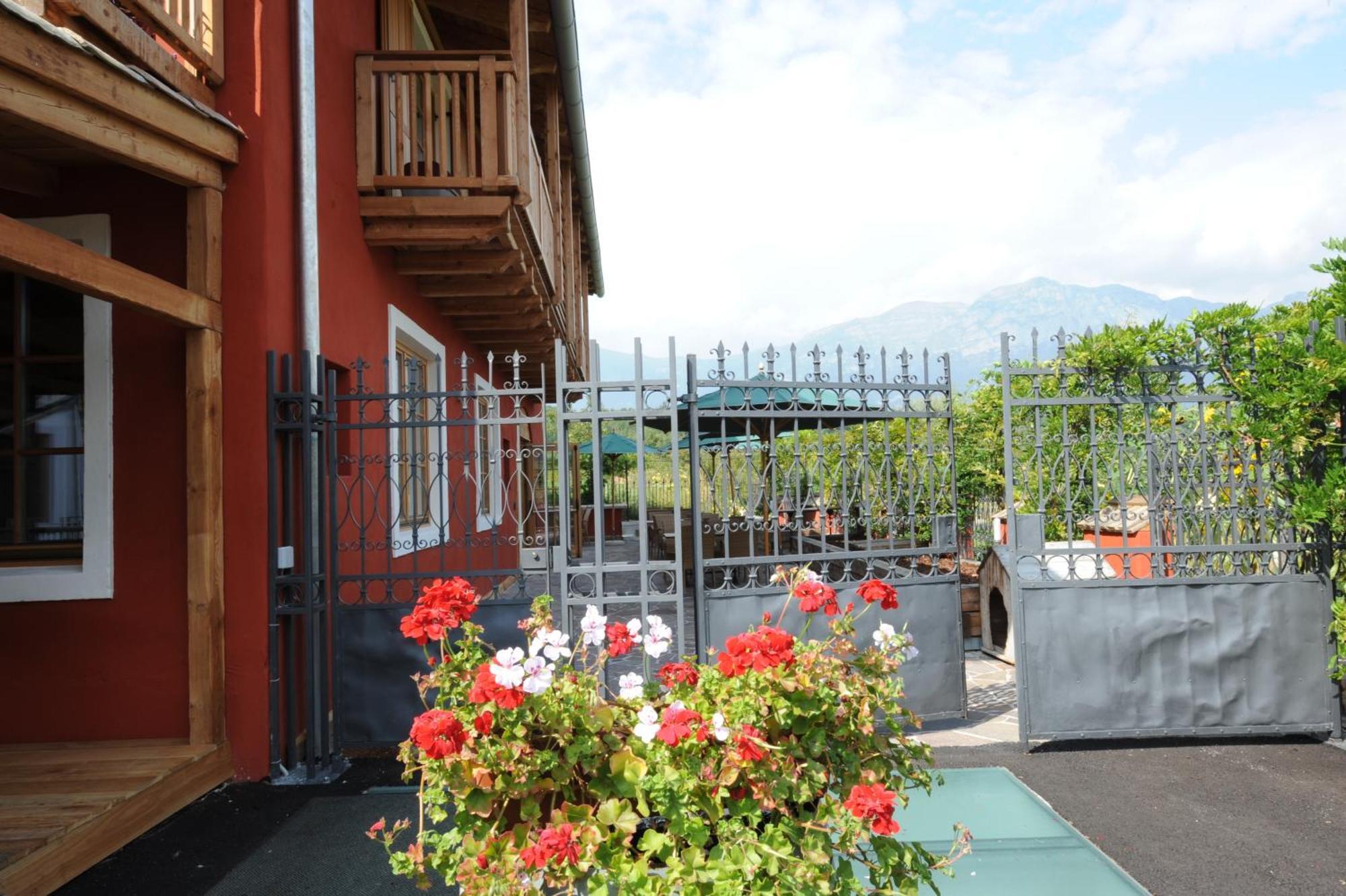 Hotel Relais Vecchio Maso Sopramonte Екстериор снимка