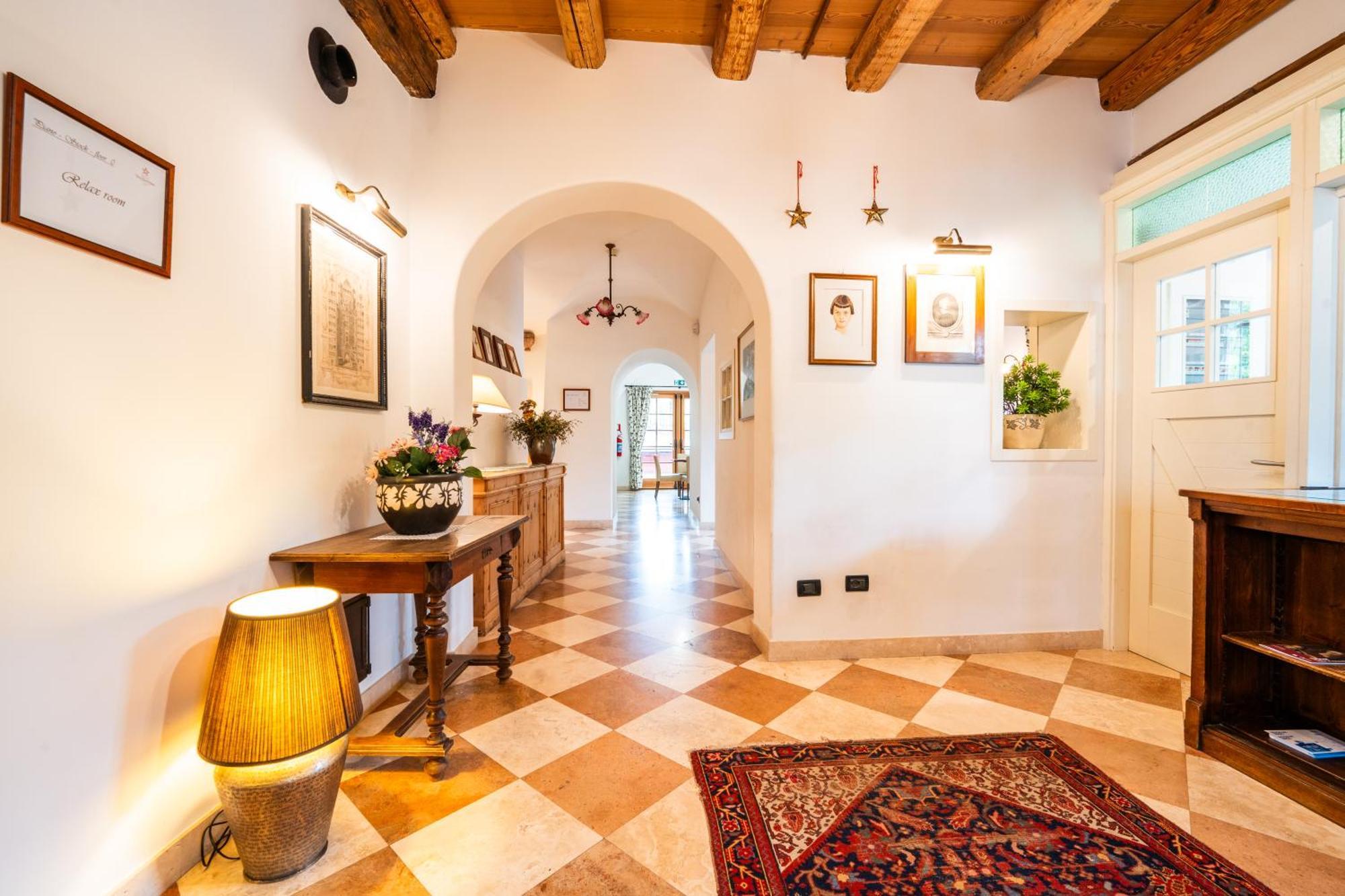 Hotel Relais Vecchio Maso Sopramonte Екстериор снимка